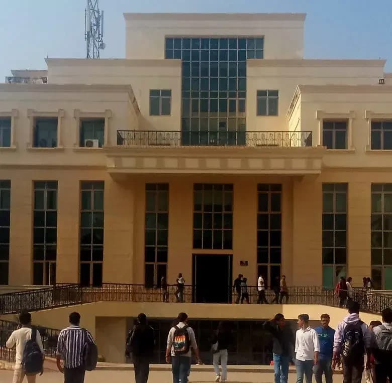 Amity University Lucknow Campus photo 12